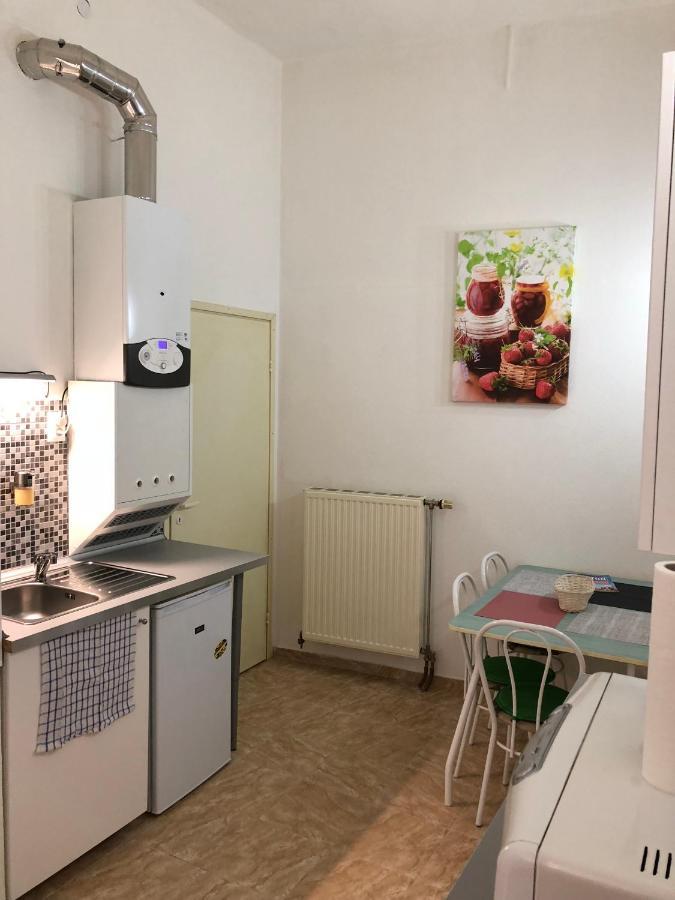 Urania Apartment Budapesta Exterior foto